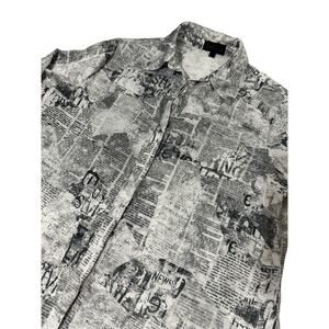 Vive La Vie Woman's Newspaper Print Button Down Size Small